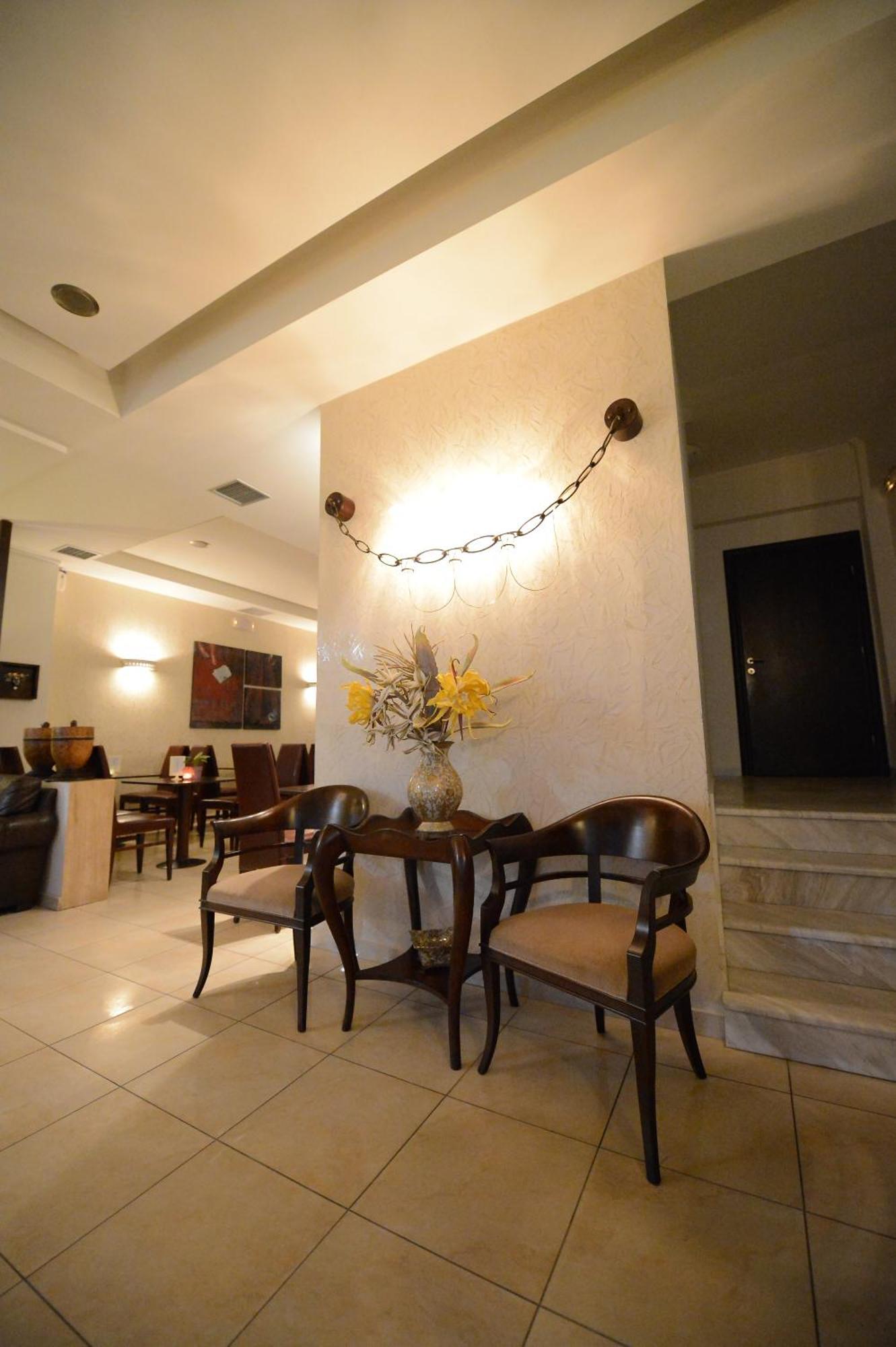 Central Hotel ปาราเลียกาเตอรีนิส ภายนอก รูปภาพ