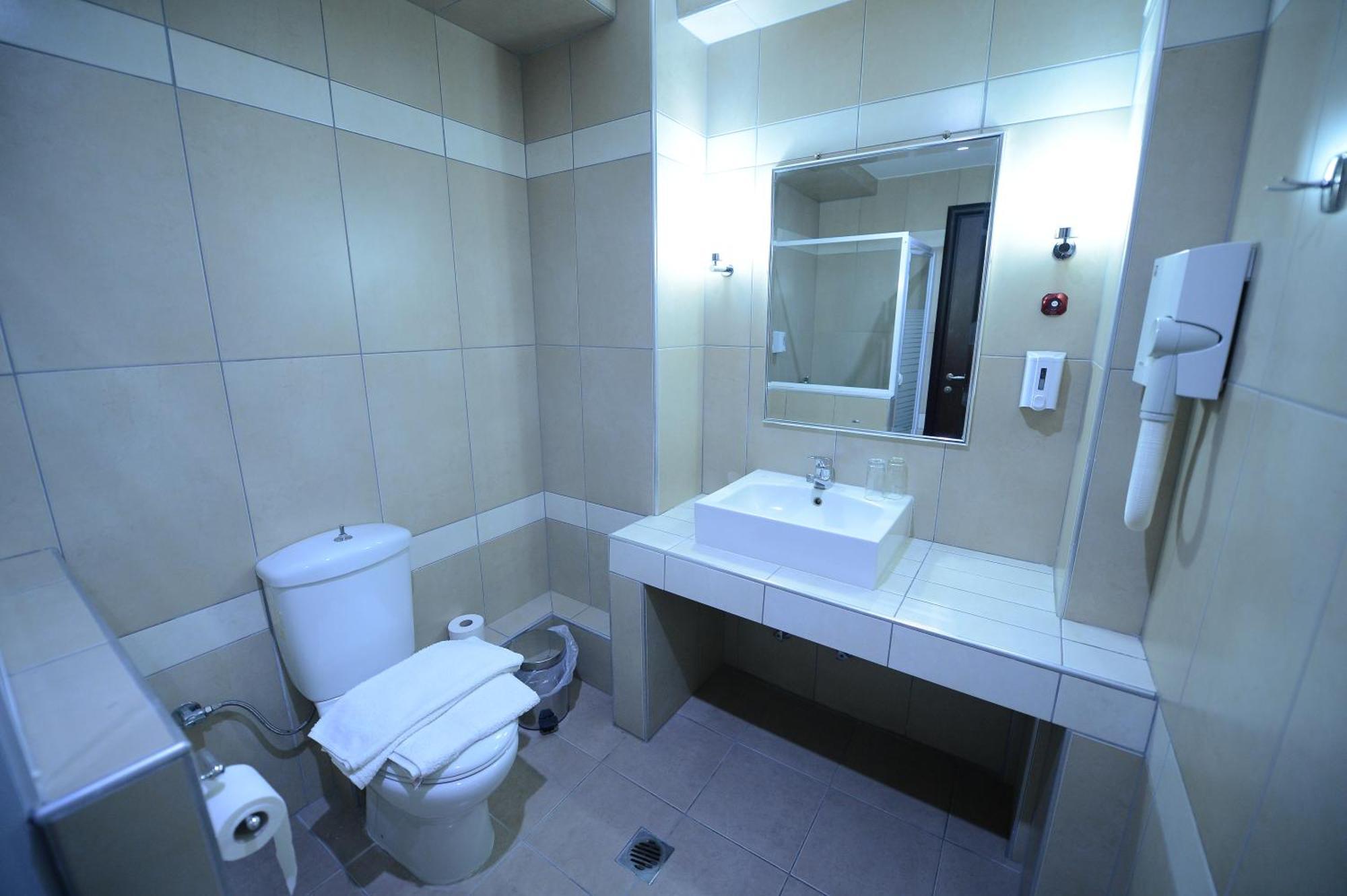 Central Hotel ปาราเลียกาเตอรีนิส ภายนอก รูปภาพ