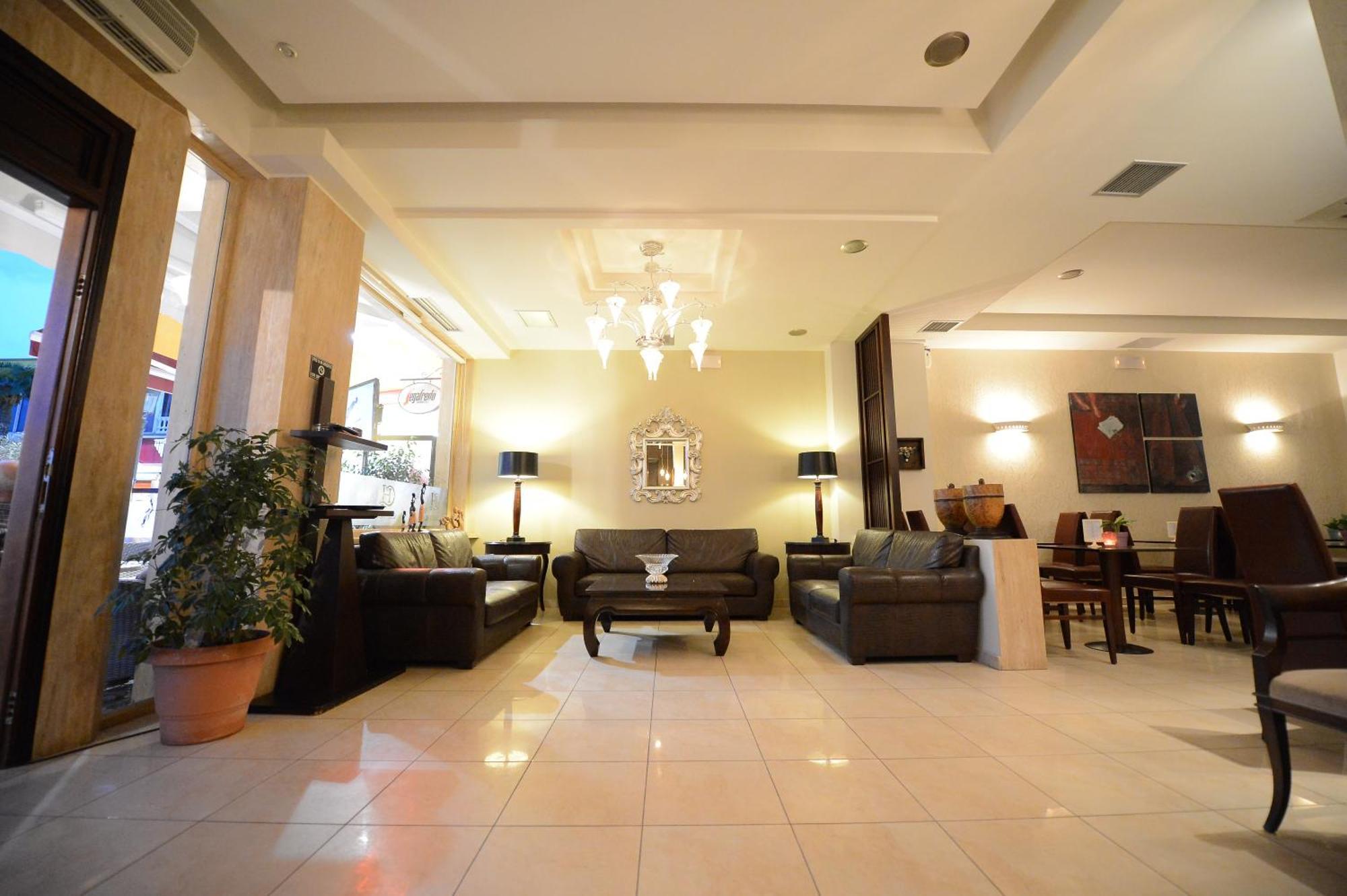 Central Hotel ปาราเลียกาเตอรีนิส ภายนอก รูปภาพ